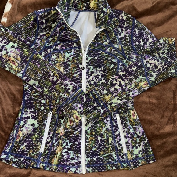 lululemon athletica Jackets & Blazers - Lululemon Athletica Women's Patterned Jacket